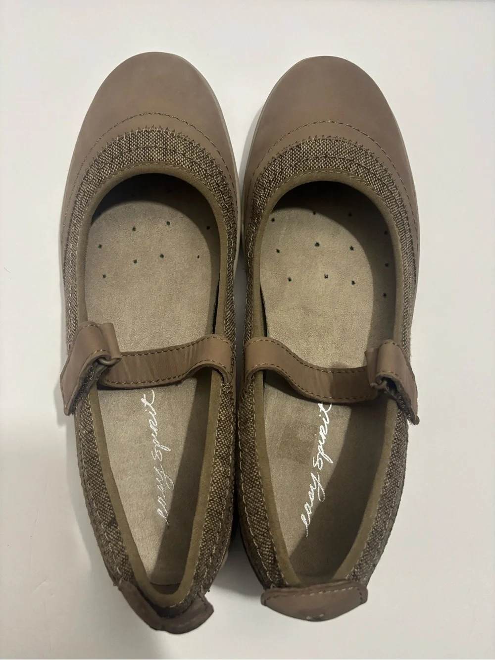 Easy Spirit Size 10M Mary Jane Comfort Shoes Brown Adjustable Strap